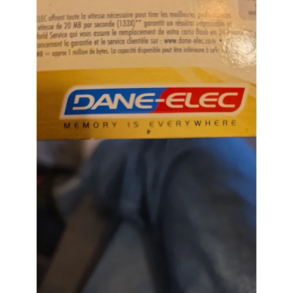 Dane-elec Compact.flash 2GB Vintage NEW